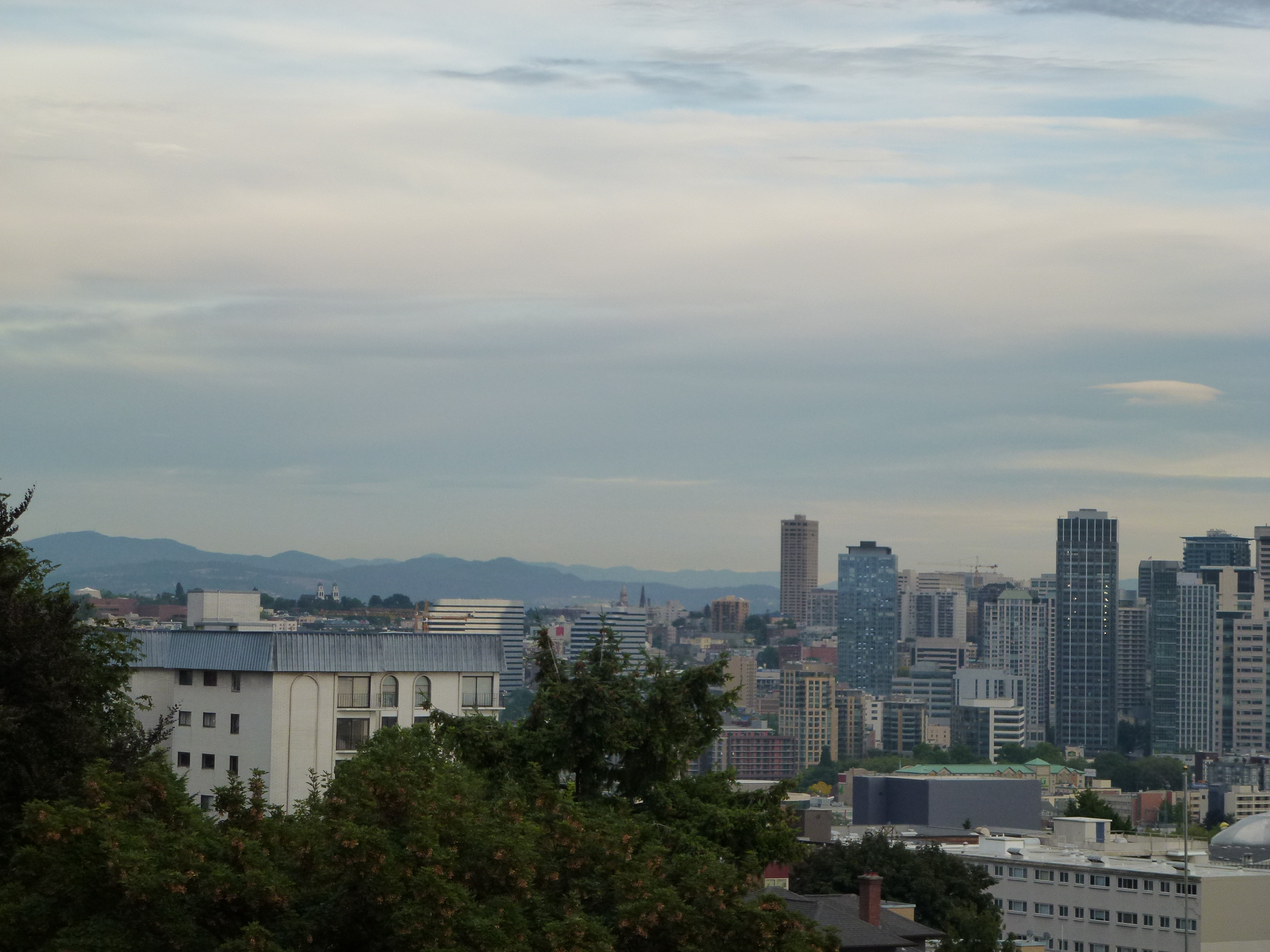 Seattle and the lower Cascades